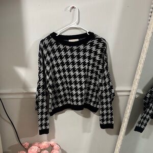 Black and White Houndstooth Sweater